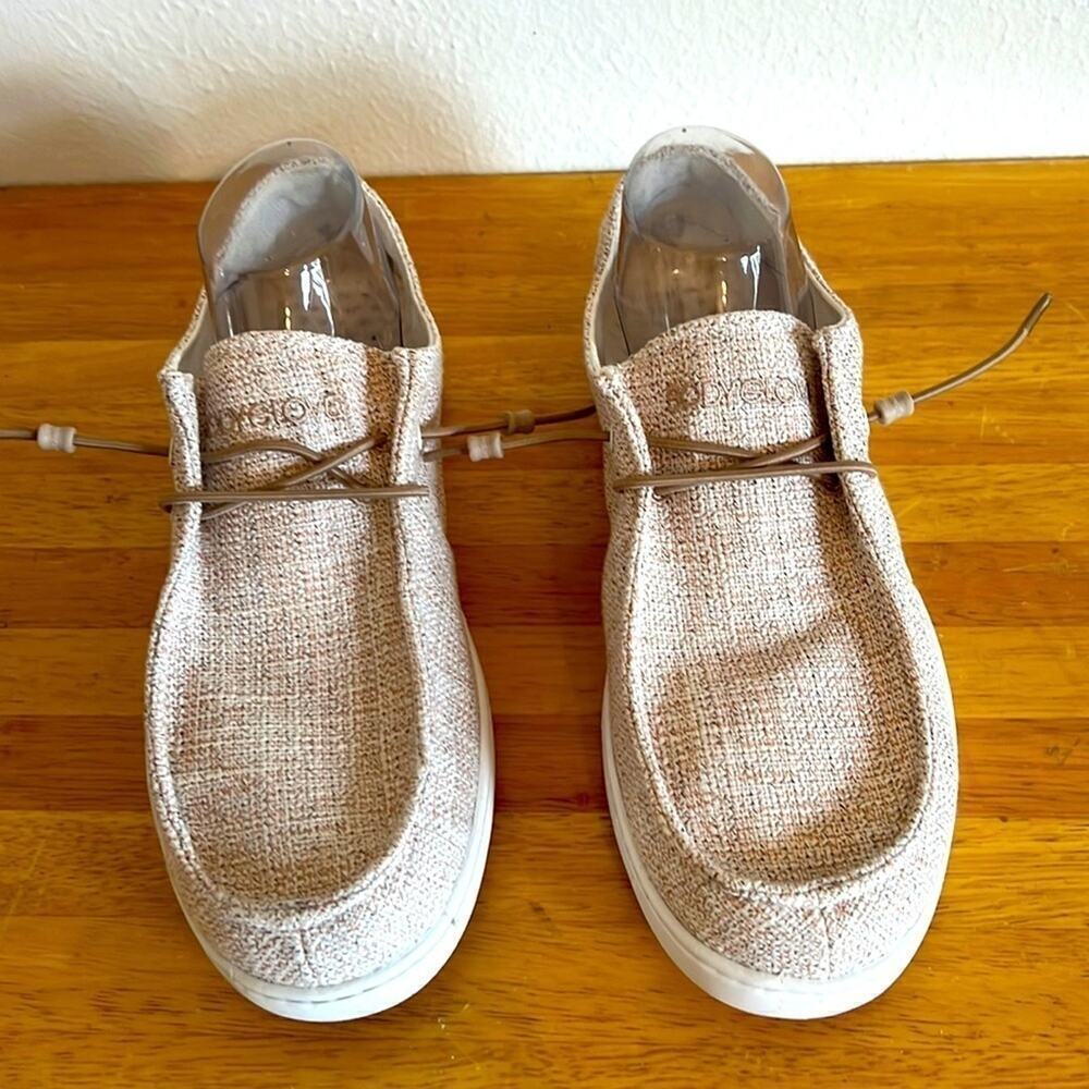Body Glove Light Tan Slip On Fabric Comfort Shoes Size 10